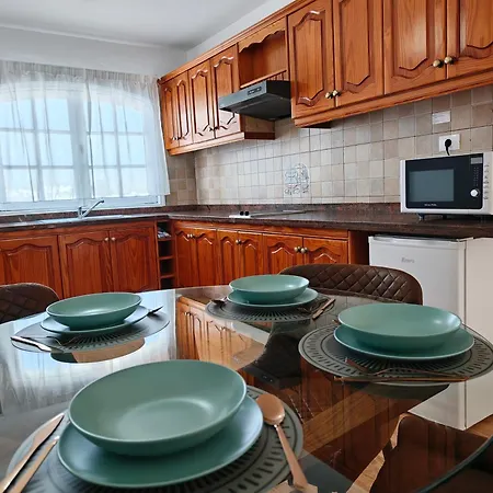 Ξενοδοχείο με διαμερίσματα San Marcial 3*