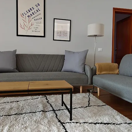 Ξενοδοχείο με διαμερίσματα San Marcial 3*